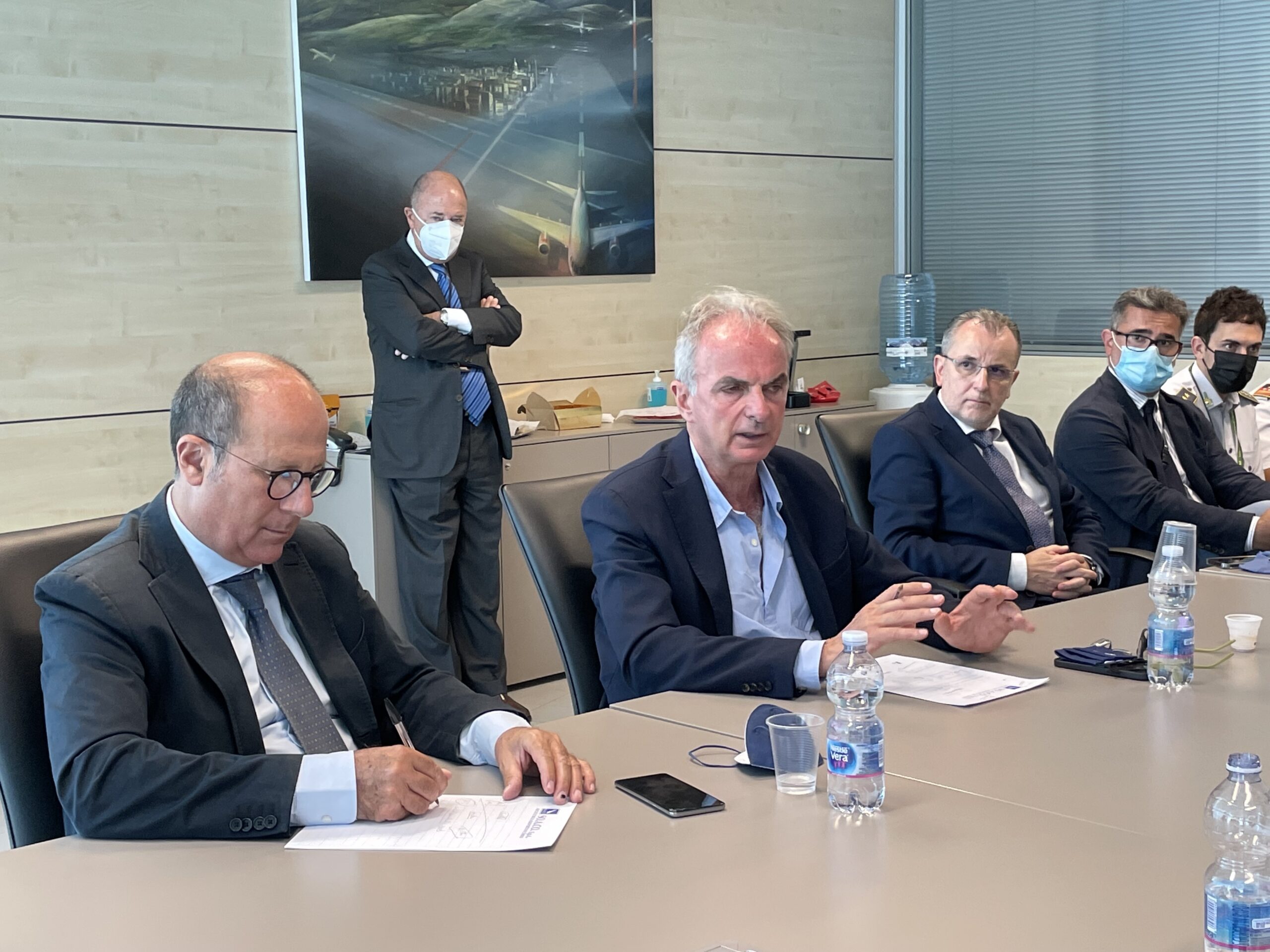 Il presidente dell’Enac Pierluigi Di Palma in visita all’aeroporto di Comiso:  “La rete con Catania per fondare l’hub del Mediterraneo”